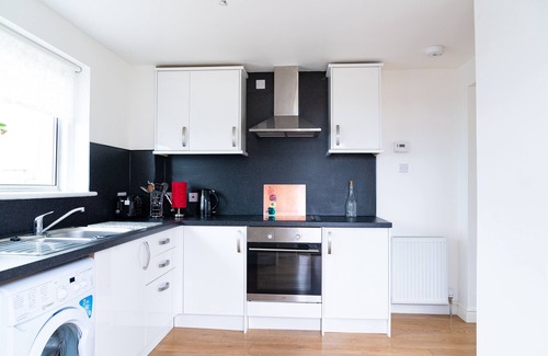 Macduff House | Carleys House Macduff Business Travellers