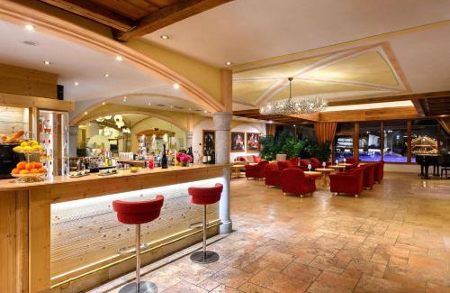 Madonna di Campiglio Hotel | Carlo Magno Hotel Spa Resort