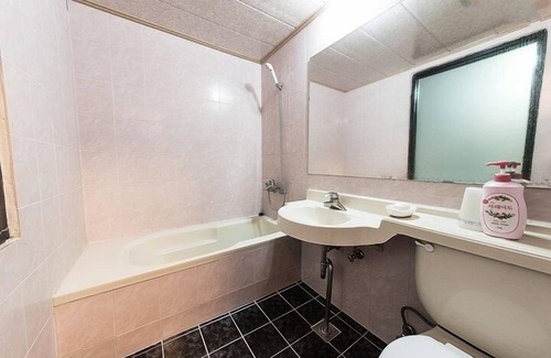 Sokcho Hotel | Carlsbed Motel