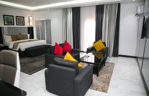 Festac Hotel | Carlton Gate Hotel Festac
