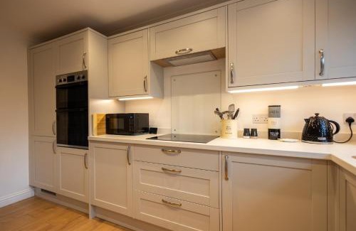 Martlesham Heath House | Carlton