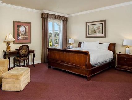 Atascadero Hotel | Carlton Hotel