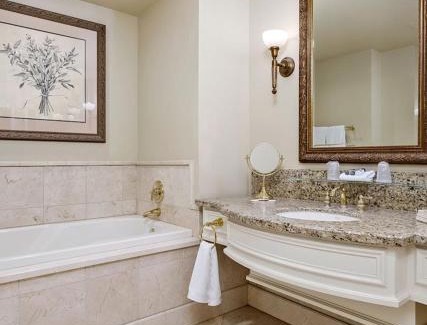 Atascadero Hotel | Carlton Hotel