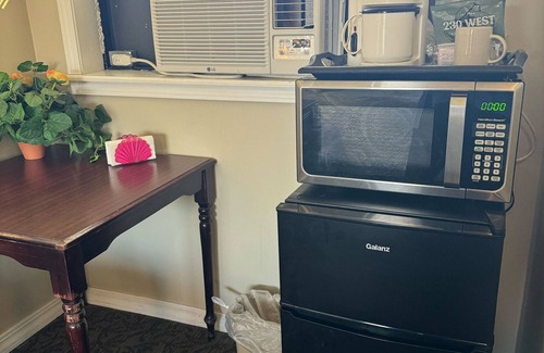 Yellville Hotel | Carlton Marion Inn