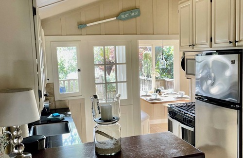 Northeast Carmel House | Carmel-by-the-Sea Cottage-Great Walking Location
