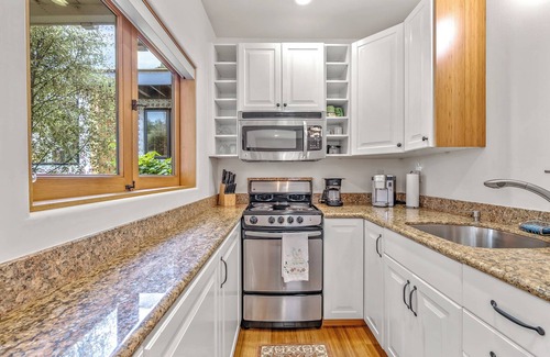 Northeast Carmel House | Carmel Romantic Escape for 2