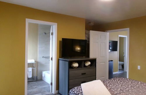 Northwest Carmel Hotel | Carmel Wayfarer Inn