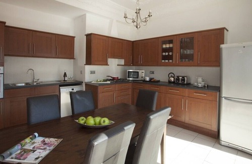El Pilar Apartment | Carmen I SR