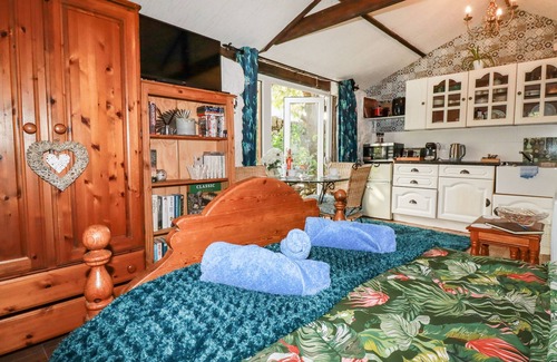 Luxulyan Cottage | Carminow Barn