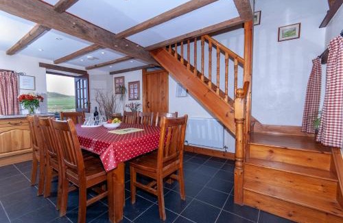 St Brides House | Carn Llidi Cottage