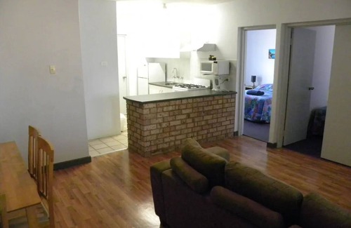 Carnarvon Apartment | Carnarvon Central Apartments