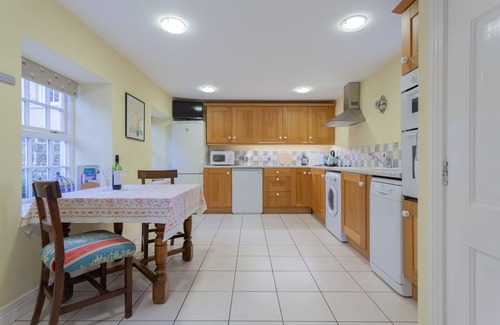 Broughshane House | Carncairn West Wing, lovely private appartment