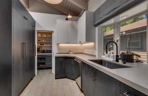 Tahoe City House | Carnelian Charm - Lakefront - TLUXP