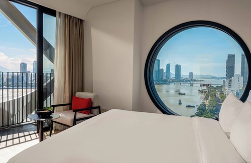 Son Tra Hotel | Caro Premium Danang Hotel