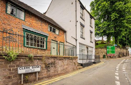 Leek House | Carol's Cottage