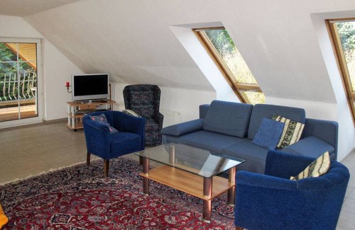 Godern Apartment | Carola II