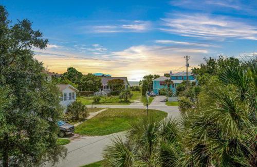 Isle of Palms House | Carolina Boulevard 128