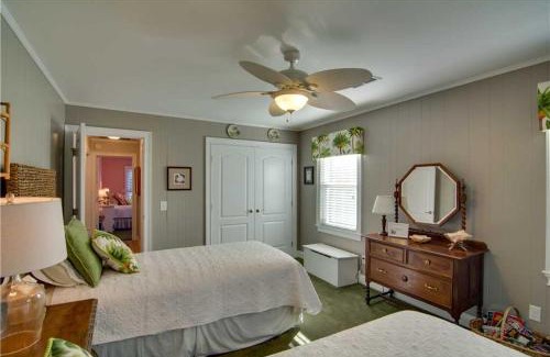 Isle of Palms House | Carolina Boulevard 130