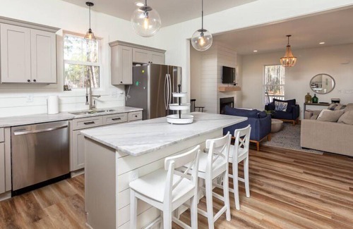 Minnesott Beach House | Carolina Capehouse - The perfect family Retreat!
