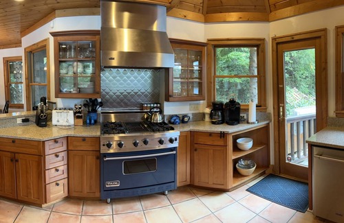 Cullowhee House | Carolina Charm is a modern home with cabin flare on Lake Glenville with own dock