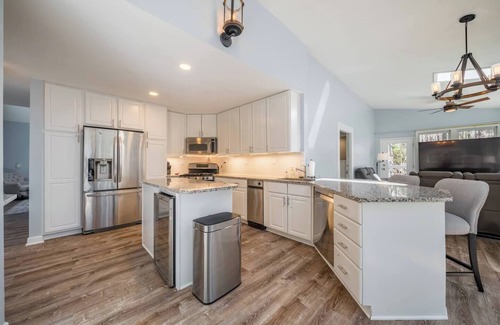 Chapel Hill House | Carolina Cottage - Spacious UNC Family Home