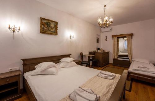 Sighisoara House | Carolina House