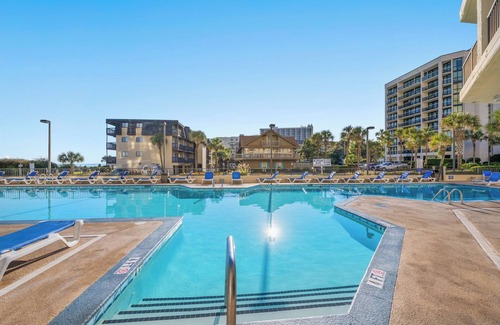 Myrtle Beach Condo | Carolina Winds by Elliott Beach Rentals