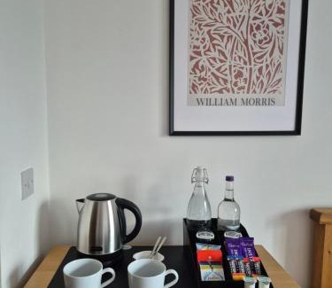Cambridge House | Carolines rooms