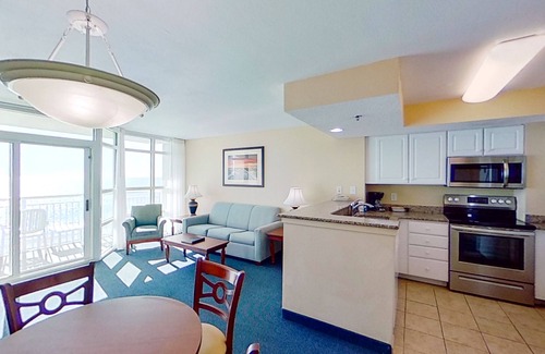 Myrtle Beach Apartment | Carolinian Beach Resort