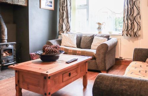 Llanrug House | Carols Cottage