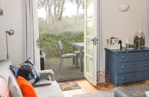 Cirencester House | Carp's Rise