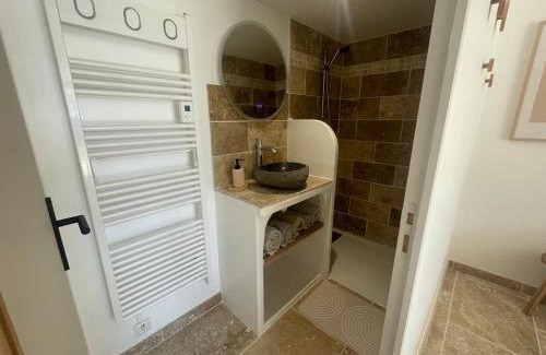 Toulon Apartment | Carpe Diem