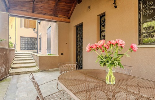 Carpegna House | Carpegna Town Suites
