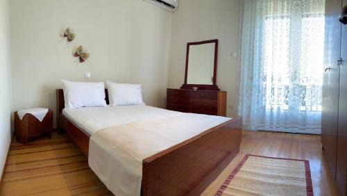 Skala Sotiros House | Carpenter's House