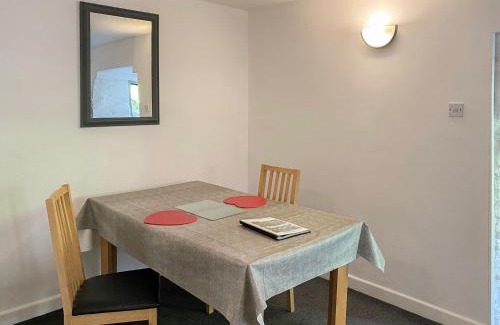 Liskeard House | Carpenters Cottage - Cv17