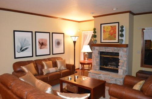 Gills Rock House | Carraig Nua House