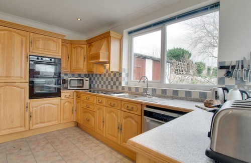 Port-Eynon House | Carreg Lwyd Farmhouse