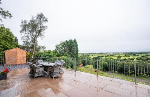 Harlech House | Carreg Wen