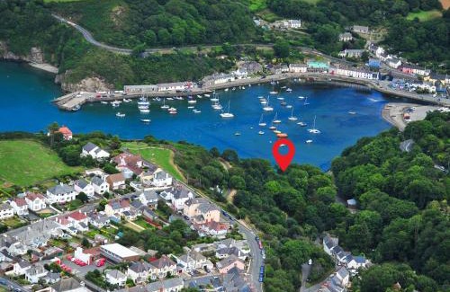 Fishguard House | Carreg Yr Eos - Cottage