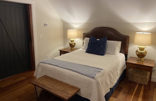 Summerville Historic District House | Carriage House 2-bedroom at Camellia Cottages in historic Summerville