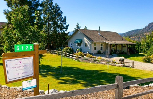 Central Okanagan Cottage | Carriage House at the Poolside Retreat, Peachland our mini resort