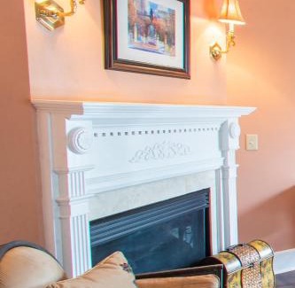 Downtown Historic District Bed & Breakfast | Carriage Way Centennial House - Adult Only- Saint Augustine