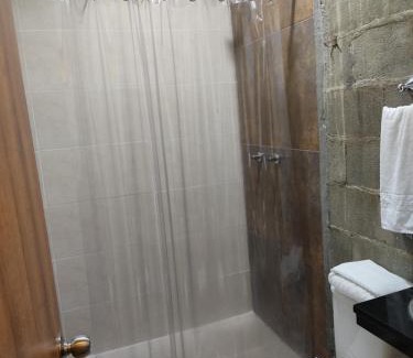 Pereira Hotel | Carriqui Underground