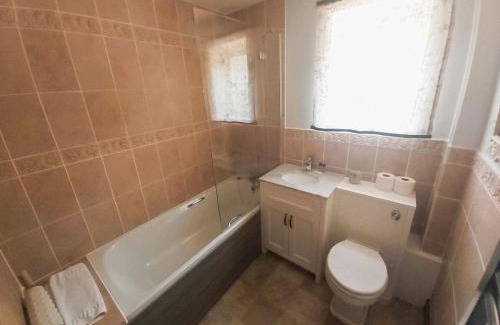 Manton House | Carrot Cottage - Uk32609