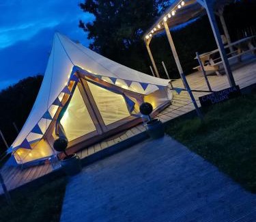 Limavady Resort | Carrowmena School House & Glamping