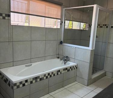 Kimberley Apartment | Carstens Garden Cottages