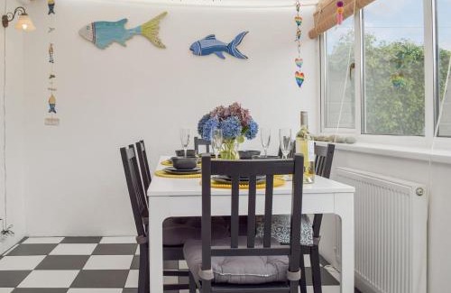 St Davids House | Cartref