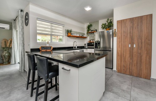 Washington House | Cas di Das is a modern, fresh home, perfectly for a relaxing stay. For all ages.
