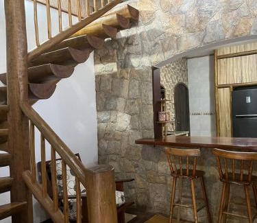 Ubatuba House | Casa à 3 minutos a pé da Praia, com churrasqueira!