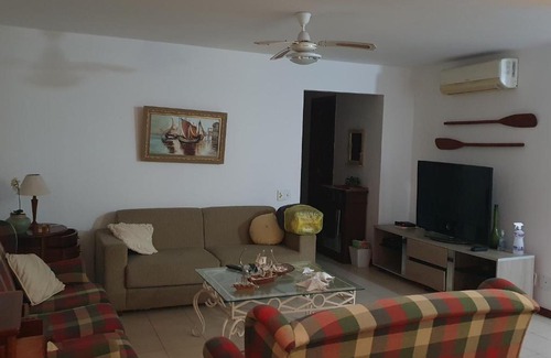 Porto Belo House | Casa 03 suites com ar.